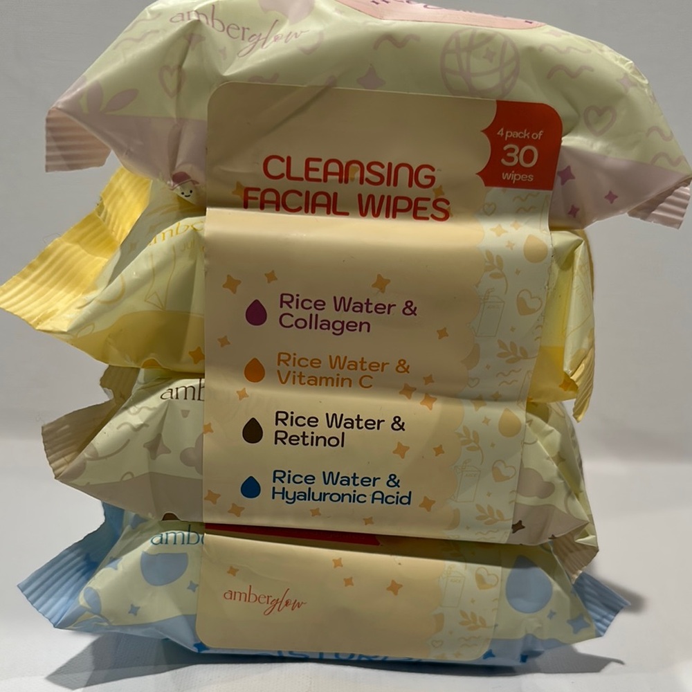 Amber Glow Soothing Cleansing Facial Wipes.
